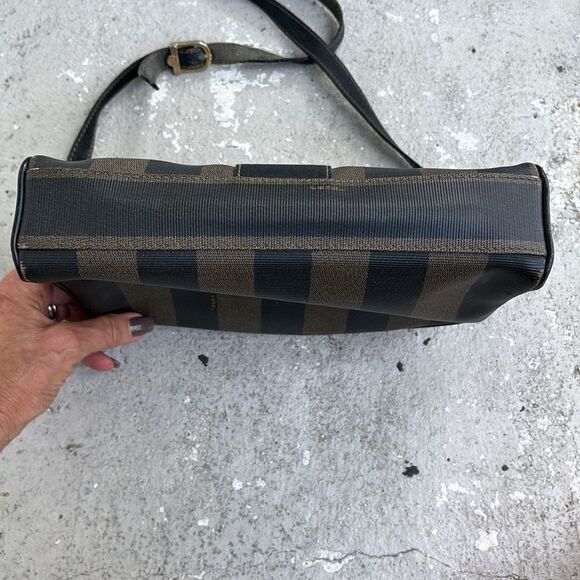 Vintage Fendi penguin striped Crossbody - Picture 5 of 14